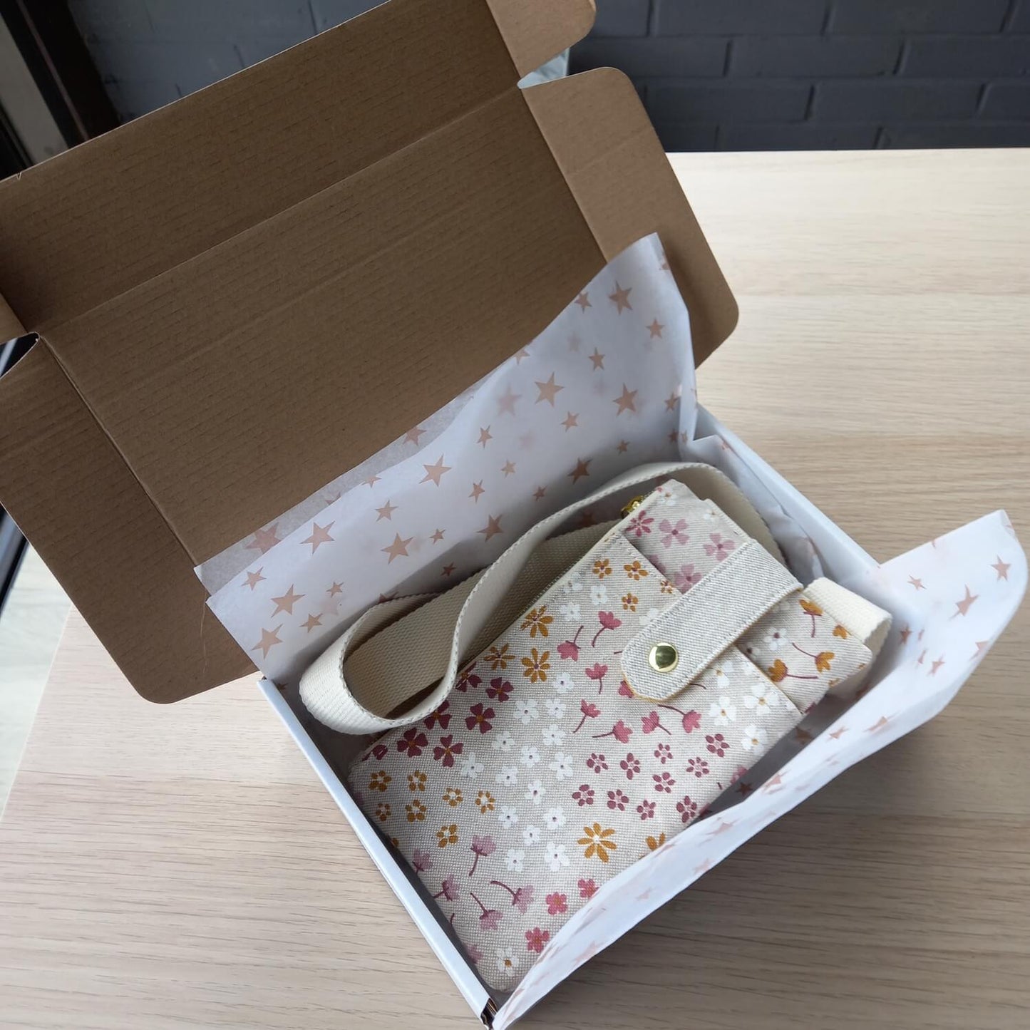 Pochette bandoulière téléphone