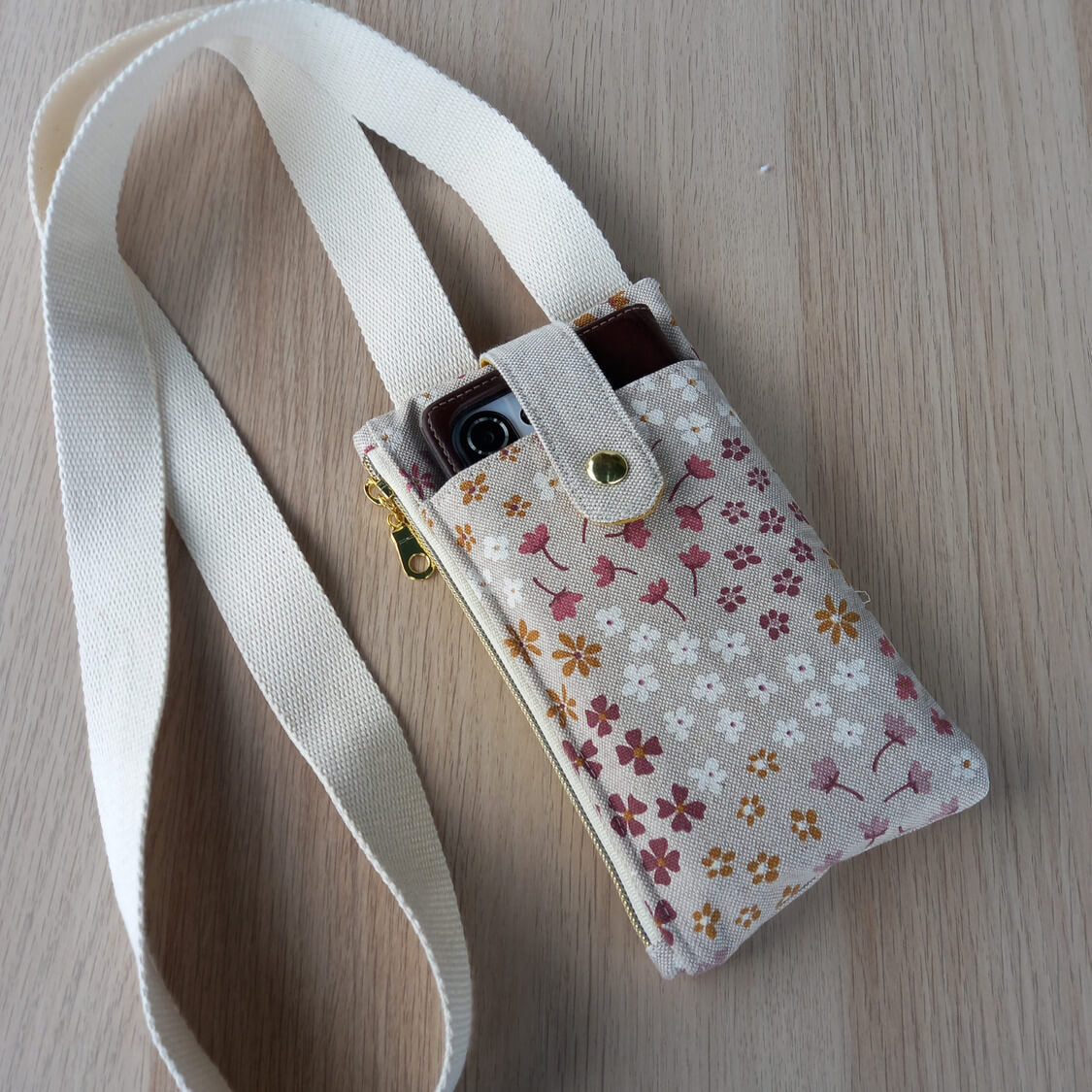 Pochette bandoulière téléphone